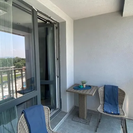 Paradiso 'в' 408 Private Apartmán *