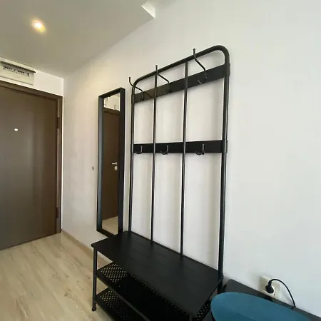 Paradiso 'в' 408 Private Appartamento