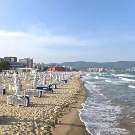 Paradiso 'в' 408 Private Apartmán Nesebar
