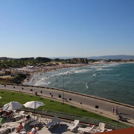 Paradiso 'в' 408 Private Apartmán Nesebar