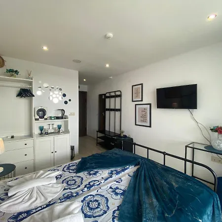 Paradiso 'в' 408 Private Apartmán