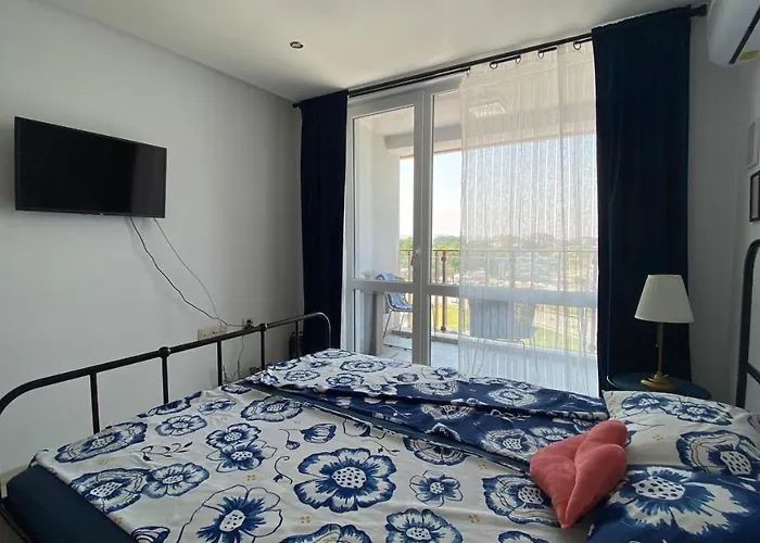 Paradiso 'в' 408 Private *