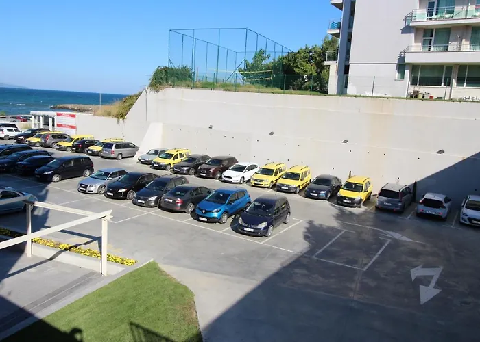 Paradiso 'в' 408 Private Appartamento