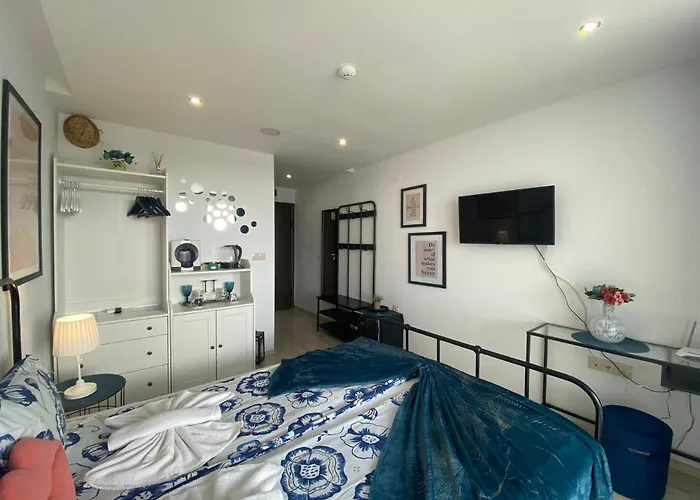 Paradiso 'в' 408 Private Appartamento